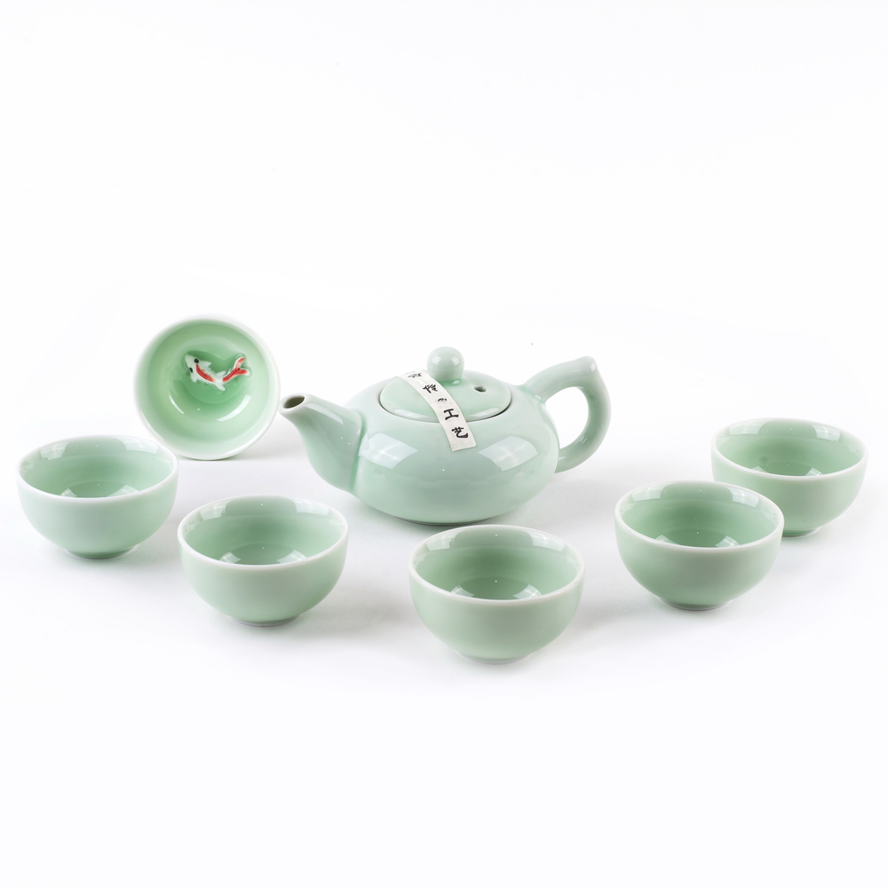 266064 Сервиз "РЫБКИ 3D" чайник 150мл, 6 пиал по 50мл, в подар.коробке, фарфор