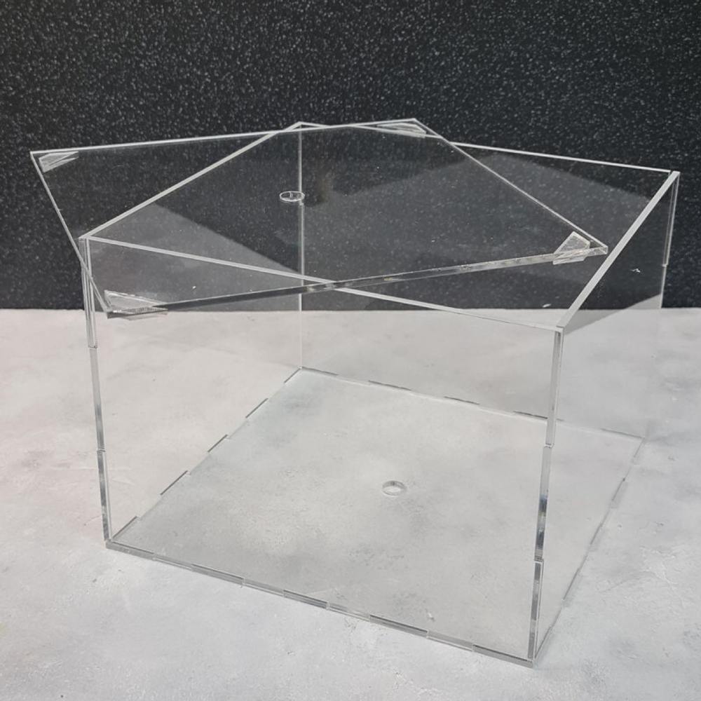 Фальшярус квадратный для торта, акрил, 20х20 см, h=10 см