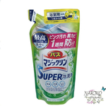 Жидкость чистящая для ванны KAO Magiсclean, предотвращающая образование розовой и чёрной плесени, с антибактериальным эффектом и ароматом зелёных трав, мягкая упаковка 300 мл.