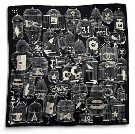 Платок CHANEL