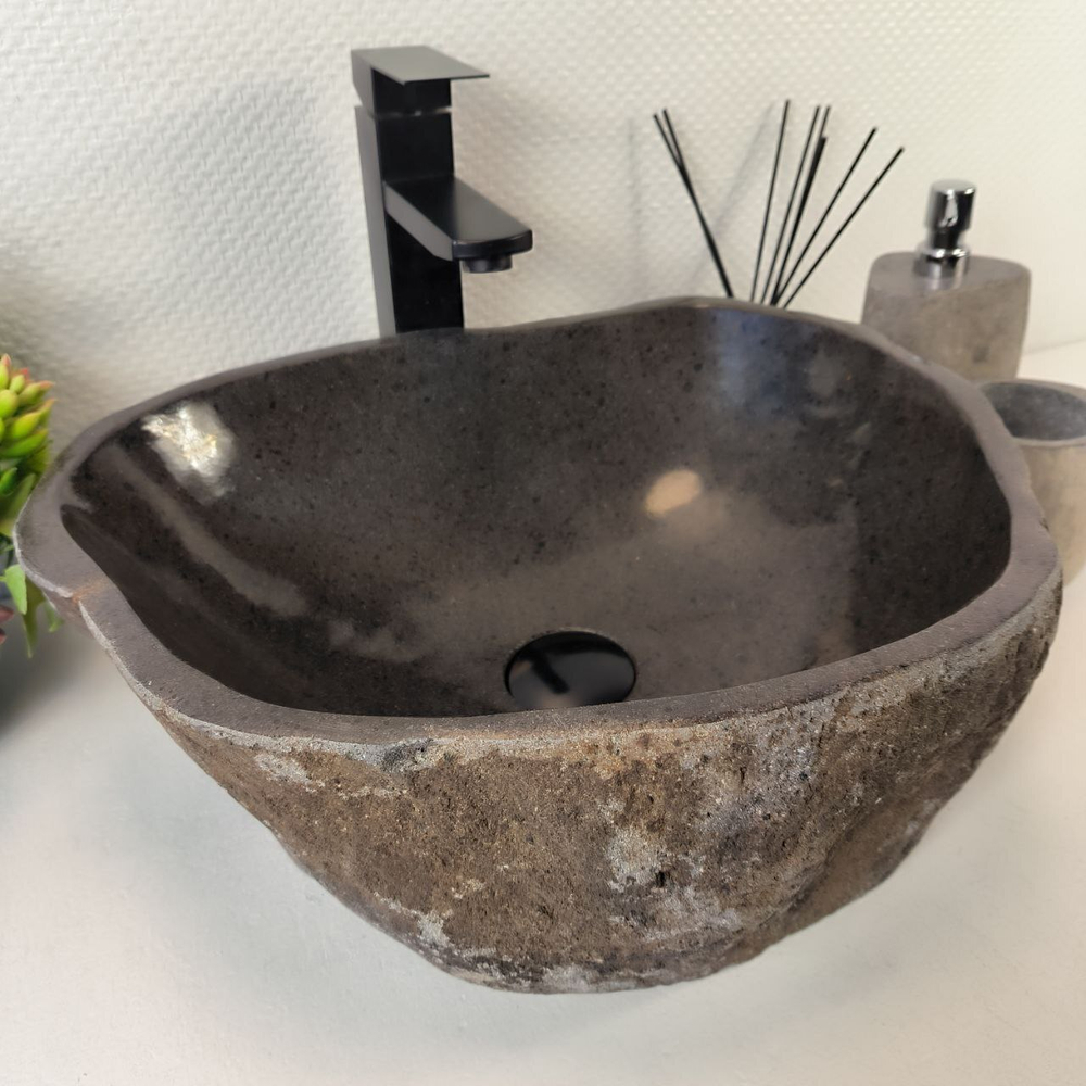 Раковина из речного камня RS-65371 45*37*15 0856