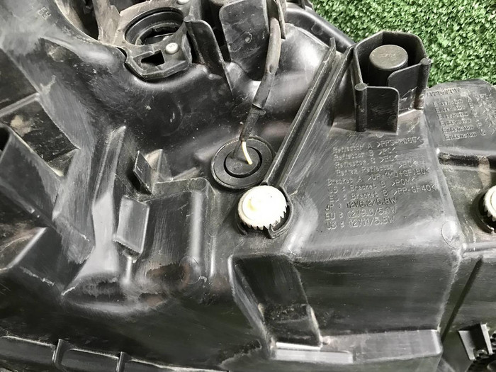 Фара левая Lexus ES 7 (2018-2021) LED