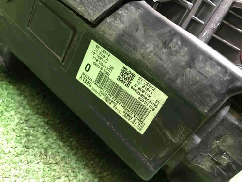 Битая Фара правая Geely Tugella (2019-2024) LED