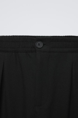 ZARA БРЮКИ С ЗАЩИПАМИ, ЧЕРНЫЙ