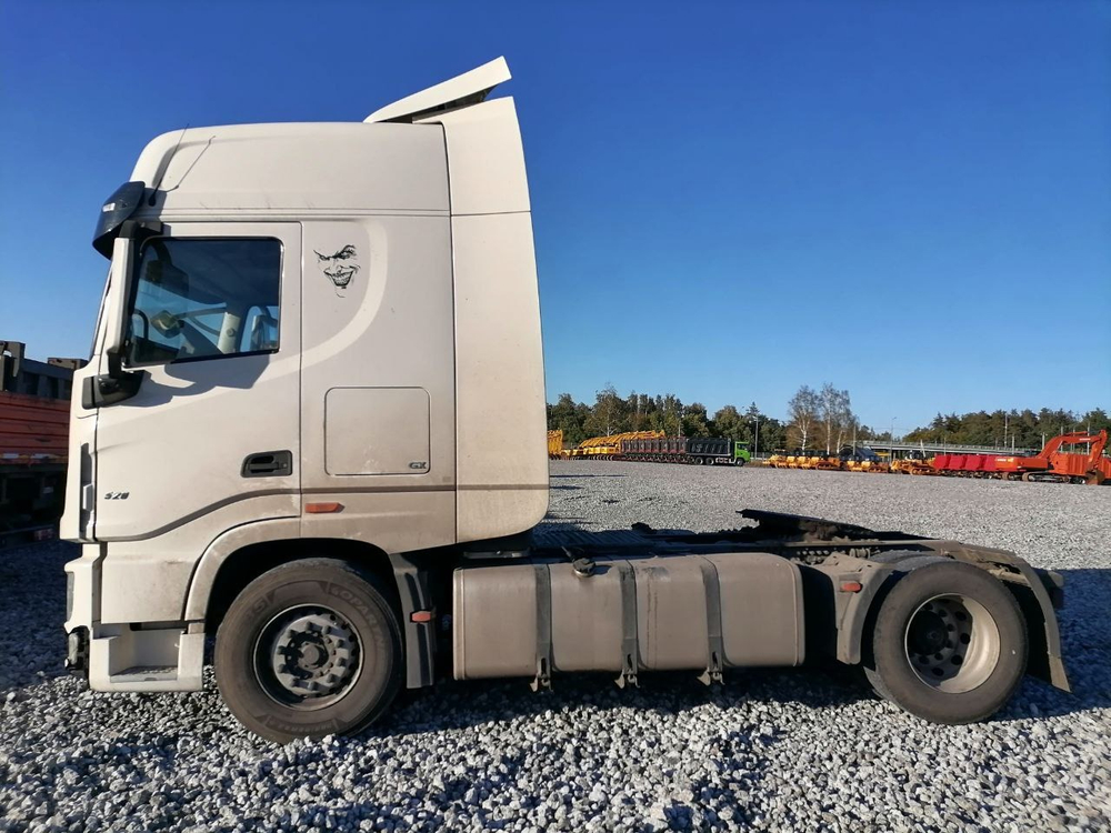 DongFeng GX 4x2 Седельный тягач DFH4180 (Дизельный, 13,0 л, 509 л.с., АТ)