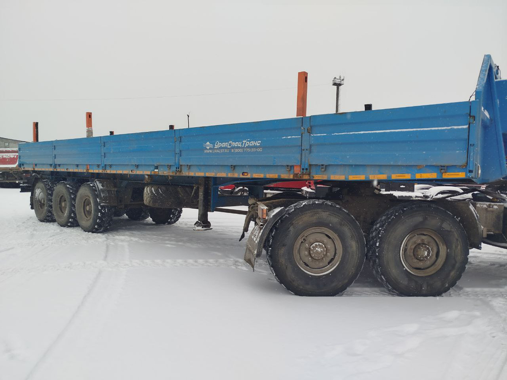 УралСпецТранс 9465* Полуприцеп бортовой 946511-000J311-31