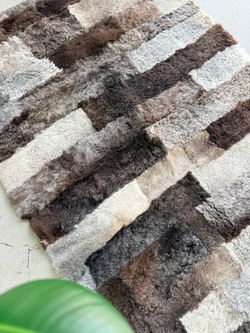 Меховой коврик накидка на кресло из овчины