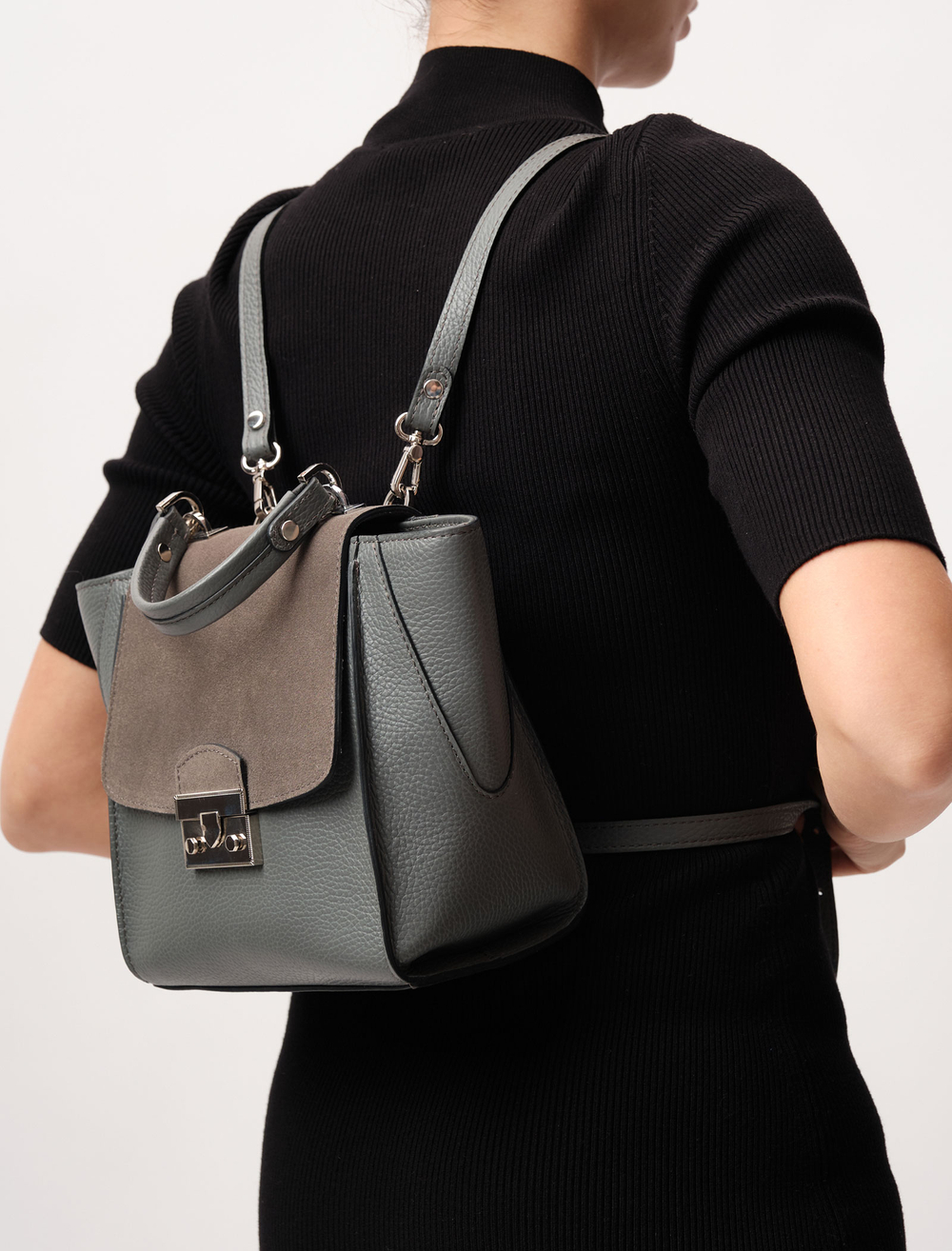 Сумка-рюкзак Deboro 30541 хромо