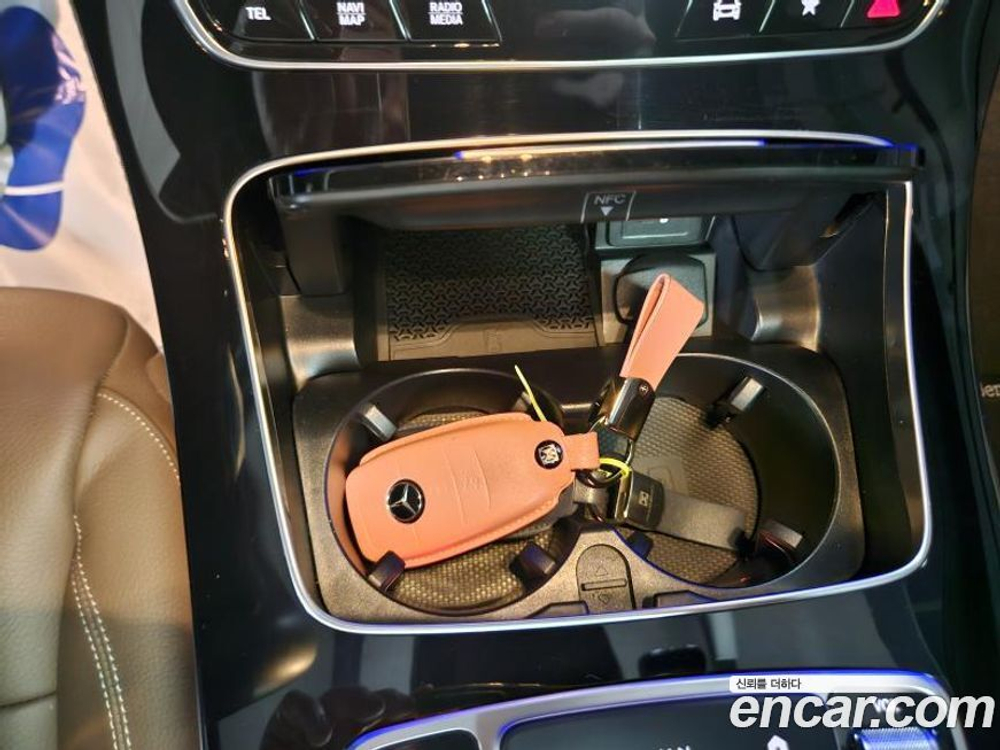 Mercedes-Benz E-Class W213 E250 Avangarde (01.2021)