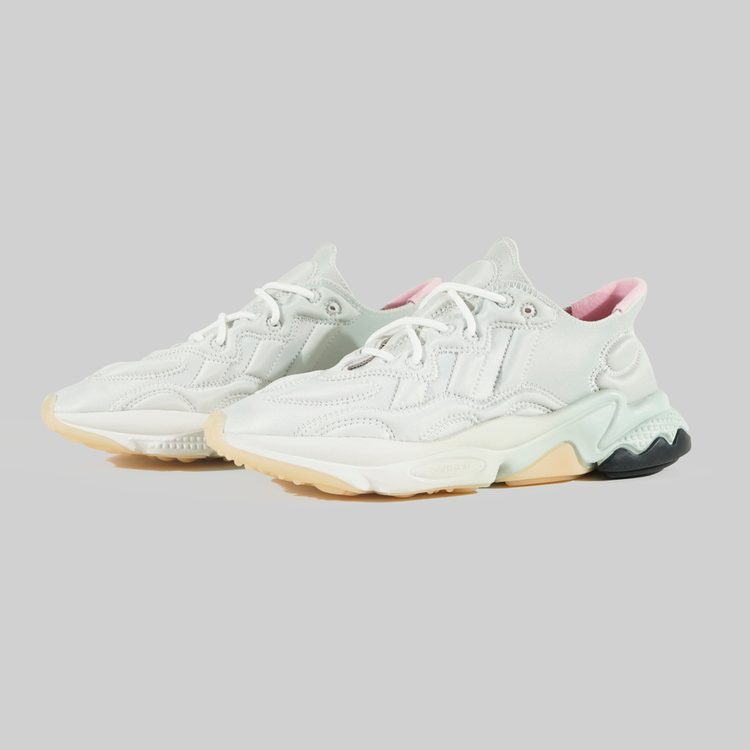 Кроссовки женские Adidas Originals Ozweego Tech артикул:EF4297 - купить в магазине Дайс