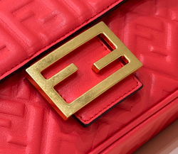 Fendi Baguette Chain Bag 24 cm
