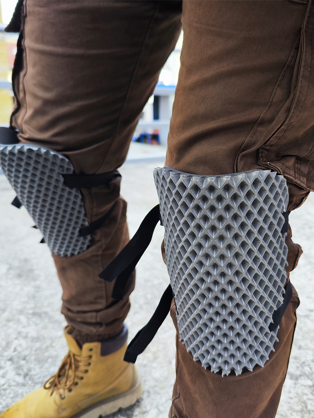 Наколенники строительные из ЕВА материала серые