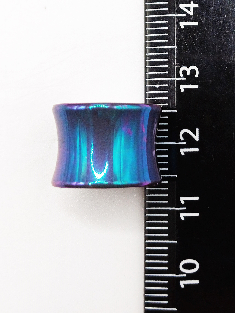 Тоннель 15 мм из Титана G23 фиолетовый. 1 шт