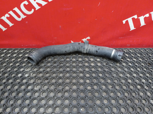 Патрубок радиатора 2018г.