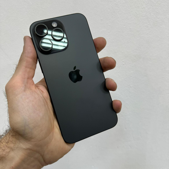 Apple iPhone 15 Pro Max 256GB АКБ 96% (полный комплект)