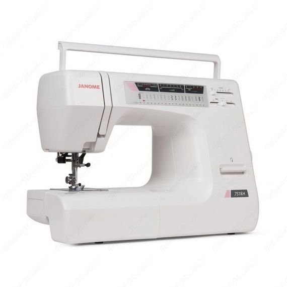Швейная машина Janome 7518A