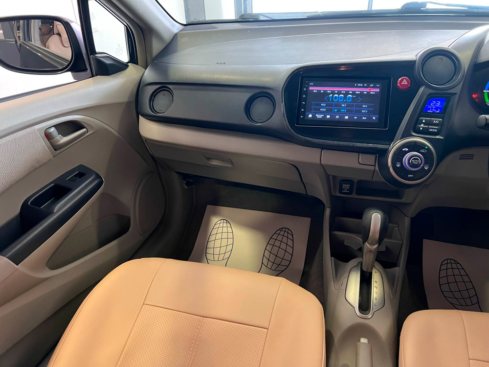 Honda Insight, 2009 год