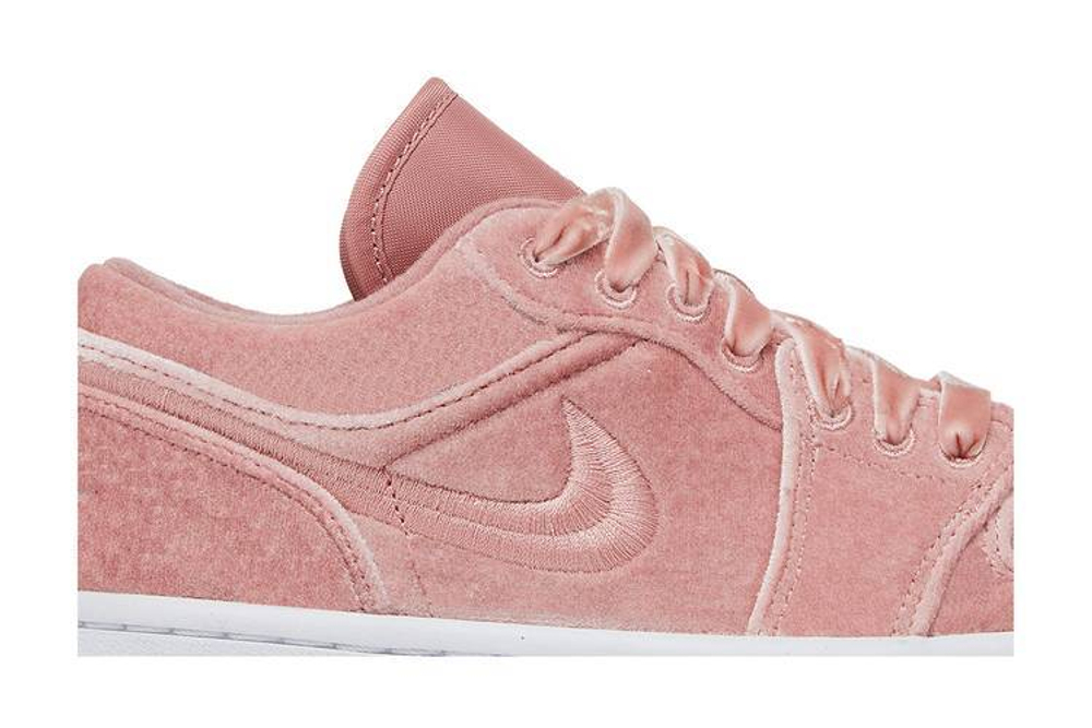 Кроссовки Jordan Air Jordan 1 Low "Pink Velvet" (Женская размерная сетка)