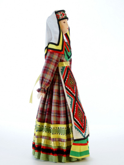 Кукла фарфоровая коллекционная Удмуртка