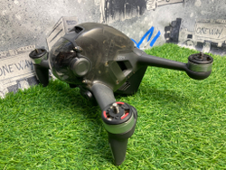 Квадрокоптер DJI FPV