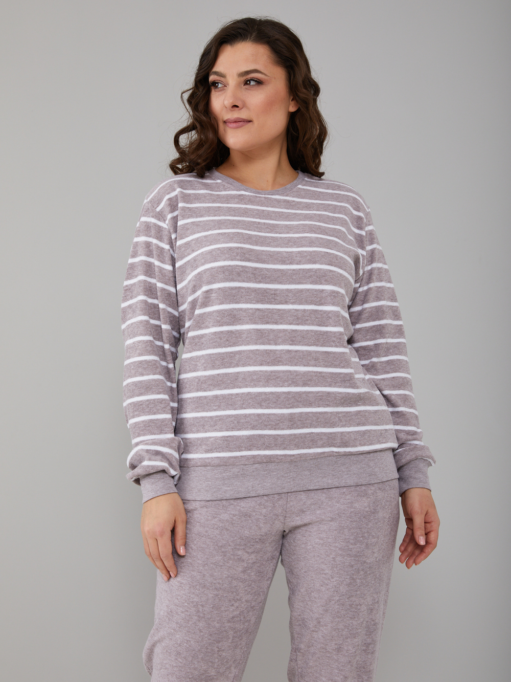 Костюм с брюками КБм-590/бежевый-полоса