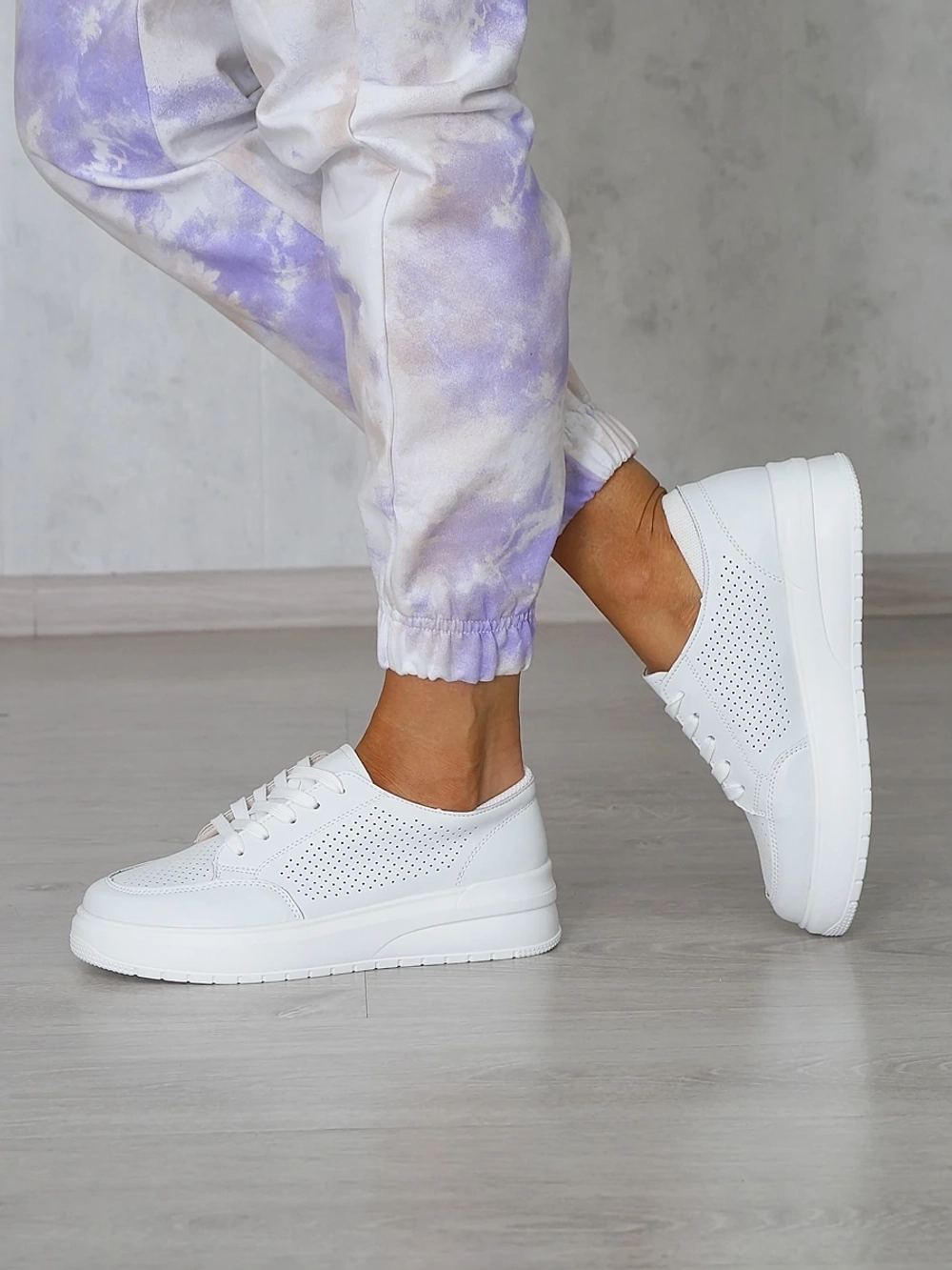 Кроссовки женские летние натуральная кожа