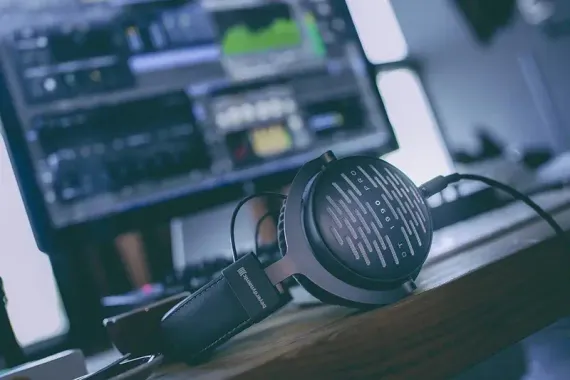 Beyerdynamic DT 1990 PRO