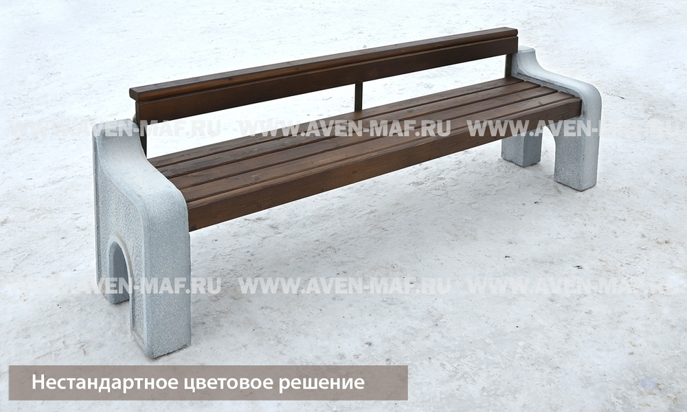 Скамейка на бетонном основании
