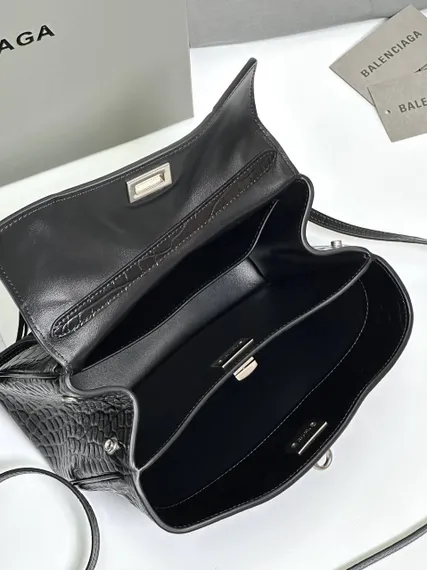BALENCIAGA RODEO HANDBAG с крокодиловым тиснением, черная