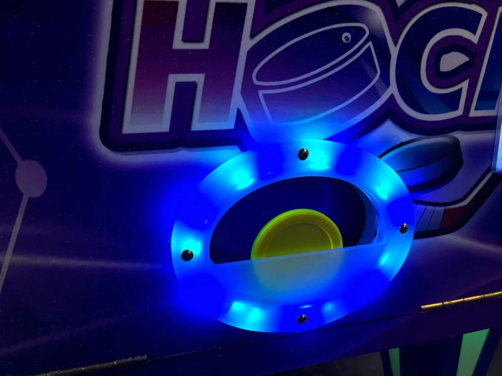 Аэрохоккей с изогнутым полем (213 х 117 х 104 см)