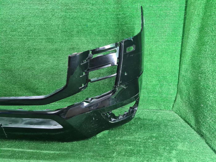 Бампер передний Toyota Land Cruiser 300 (2021-н.в.)