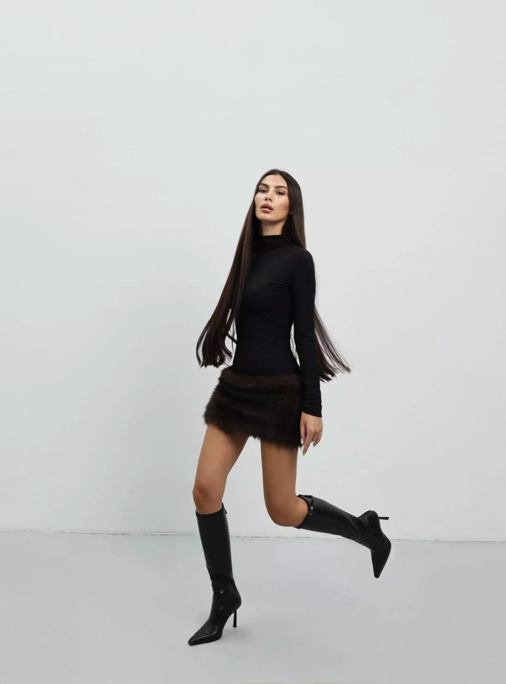 Платье с мехом, Коричневое