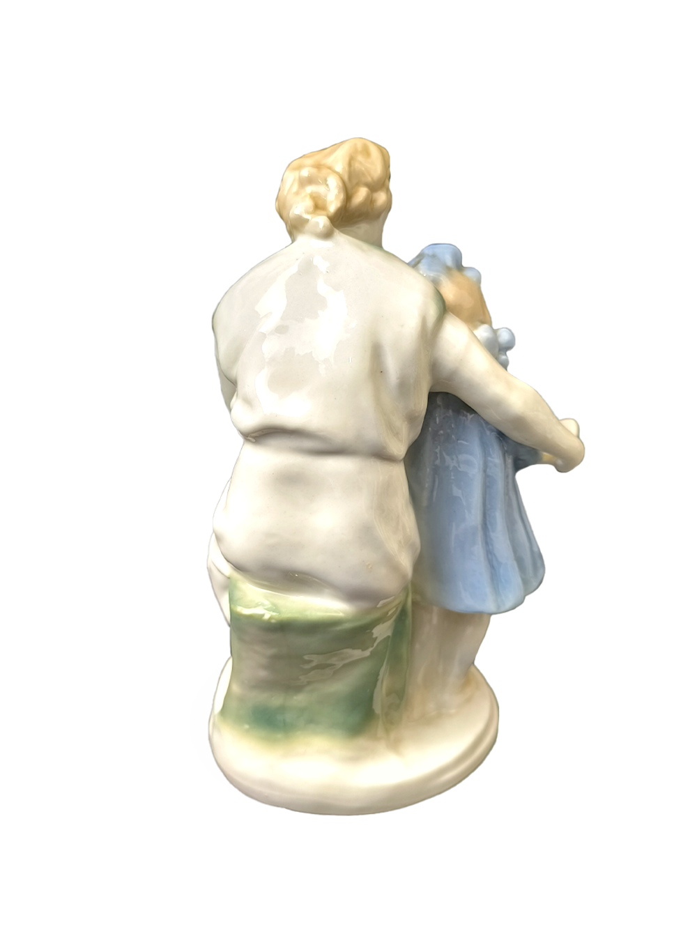 Фарфоровая статуэтка "Первая буква" Полонное ЗХК