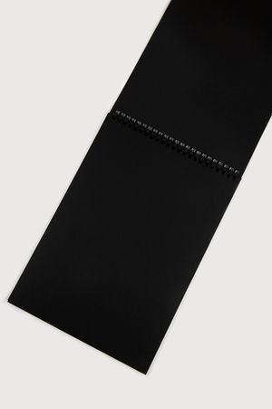 Скетчбук 20л., А4 "Black line. Bird", черный блок