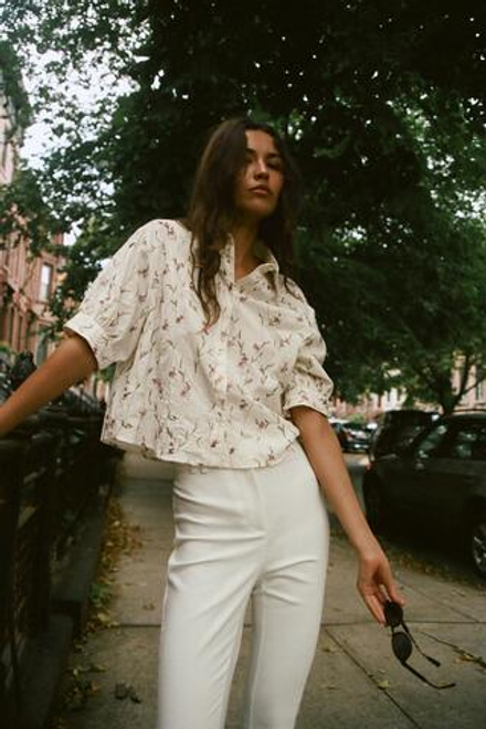 ZARA РУБАШКА С ВЫШИВКОЙ И БИСЕРОМ, ЭКРЮ/ЗЕЛЕНЫЙ