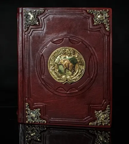 Сабанеев Л.П. "Книга охотника" Книга подарочная в кожаном переплете с бронзовыми накладками