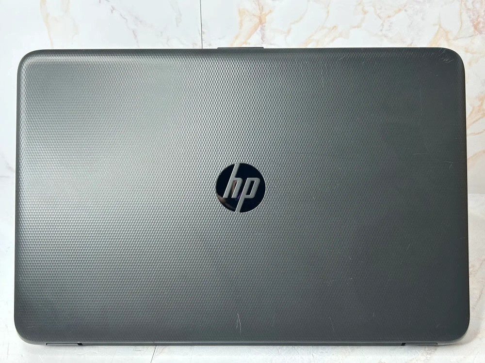 Ноутбук HP 250 G4. Производитель CPU: Intel, Линейка CPU: Core i3, CPU: i3-5005U, RAM: 4Gb, GPU: Intel HD, Диагональ: 15.6", Разрешение: 1366*768, Тип экрана: SVA, OS: DOS, Цвет: Черный, BackLight: -, Состояние: B1