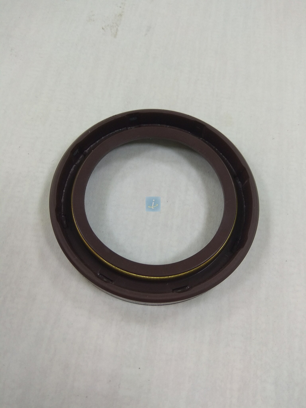 Манжета первичного вала КПП-239 1,2-52х72х10 фторкаучук 201-1701230