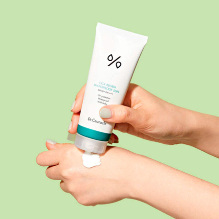 Водостойкий Солнцезащитный Крем с Центеллой Азиатской Dr. Ceuracle Cica Regen Waterproof Sun SPF50+ PA++++ 100 мл
