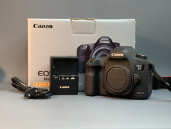 Canon EOS 5D Mark III 5.800 кадров