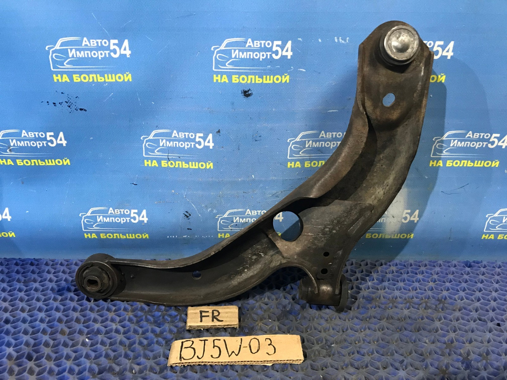 Рычаг передний правый MAZDA FAMILIA 2001