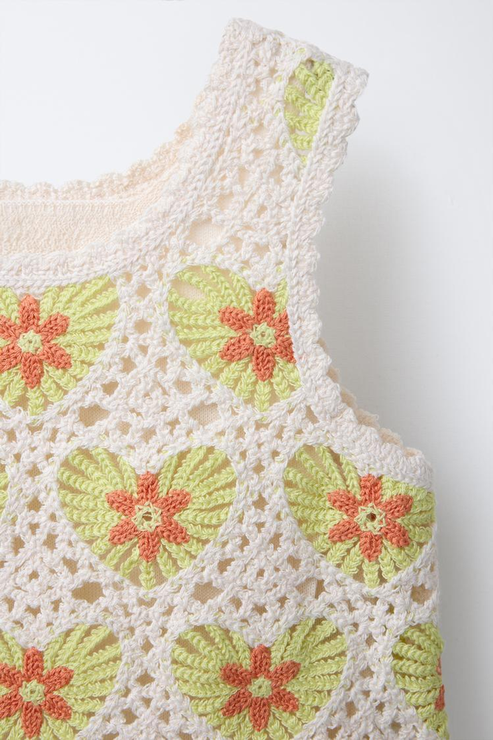 ZARA ТОП ИЗ КРУЖЕВА КРОШЕ, ЗЕЛЕНЫЙ/ЭКРЮ