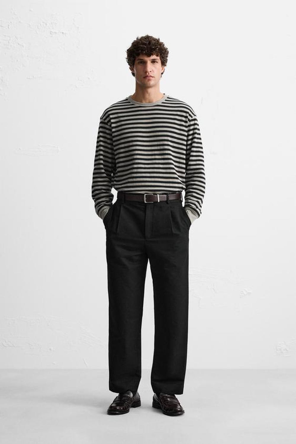 ZARA ДВУХСЛОЙНАЯ ФУТБОЛКА ИЗ РЕЛЬЕФНОЙ ТКАНИ, ЧЕРНЫЙ/ЗЕЛЕНЫЙ