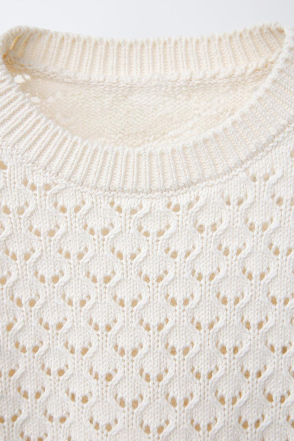 ZARA ТРИКОТАЖНЫЙ ТОП С КОНТРАСТНЫМИ ДЕТАЛЯМИ, ЭКРЮ