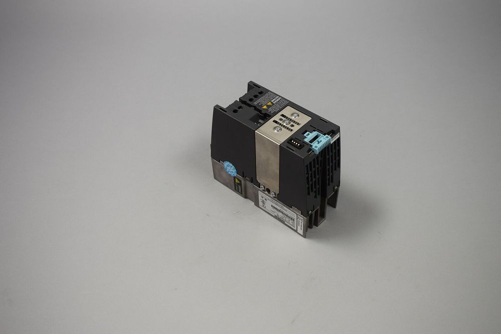 Б/у SIEMENS 6SL3224-0BE21-5UA0