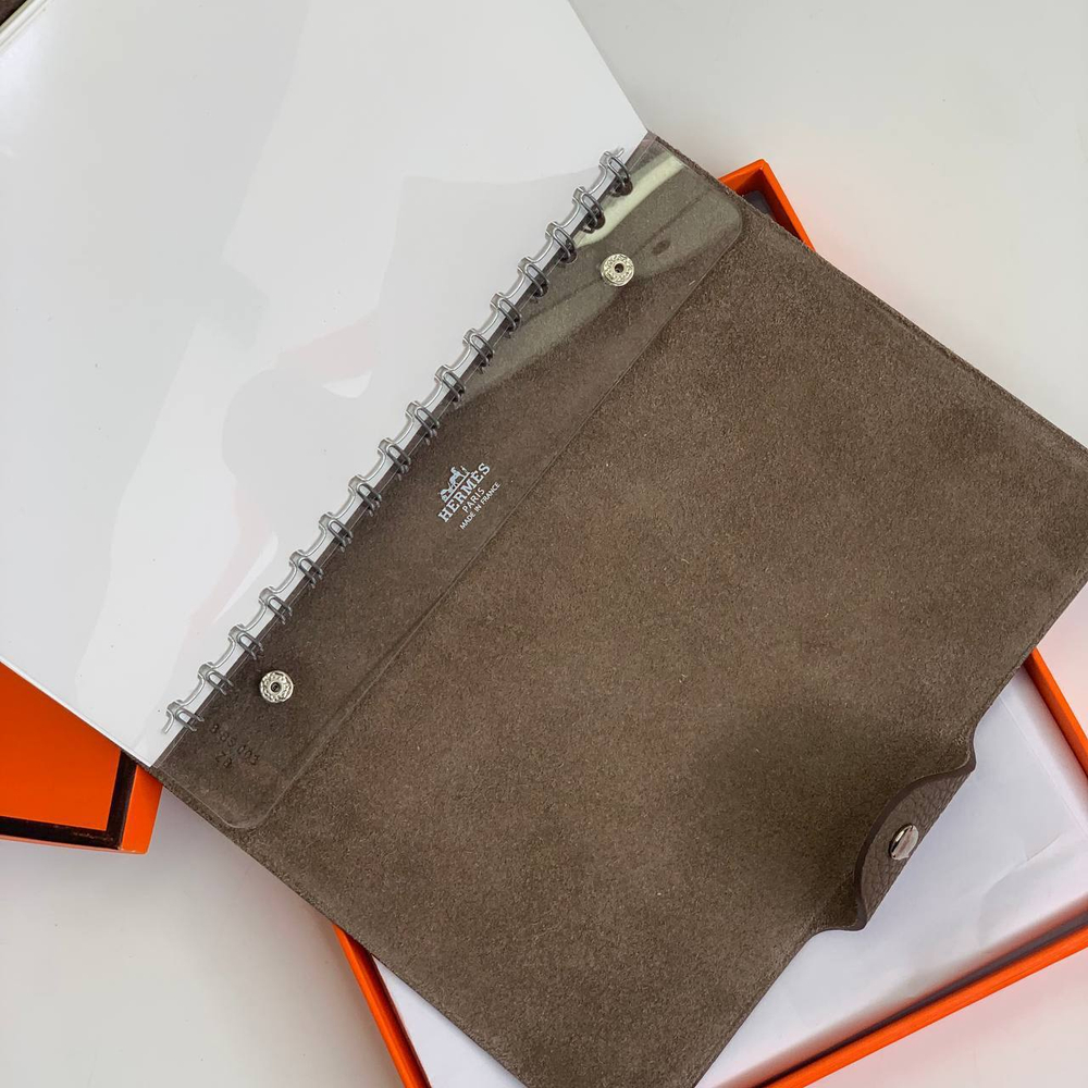 Блокнот Hermes 22,5х18,5 см