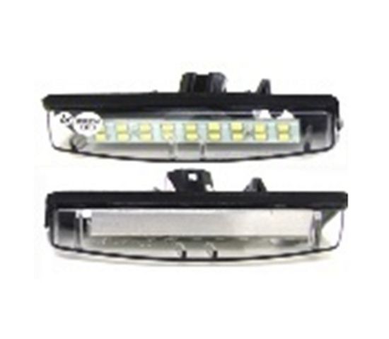 Плафон подсветки номера TOYOTA Camry(2006+) Avensis Verso(2001+) / LEXUS IS GS LS ES(1999-2006)