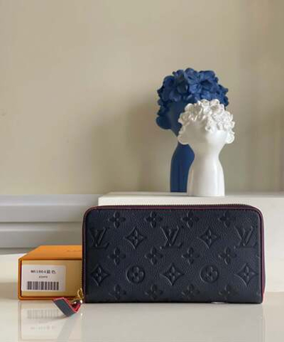 Louis Vuitton Zippy Wallet