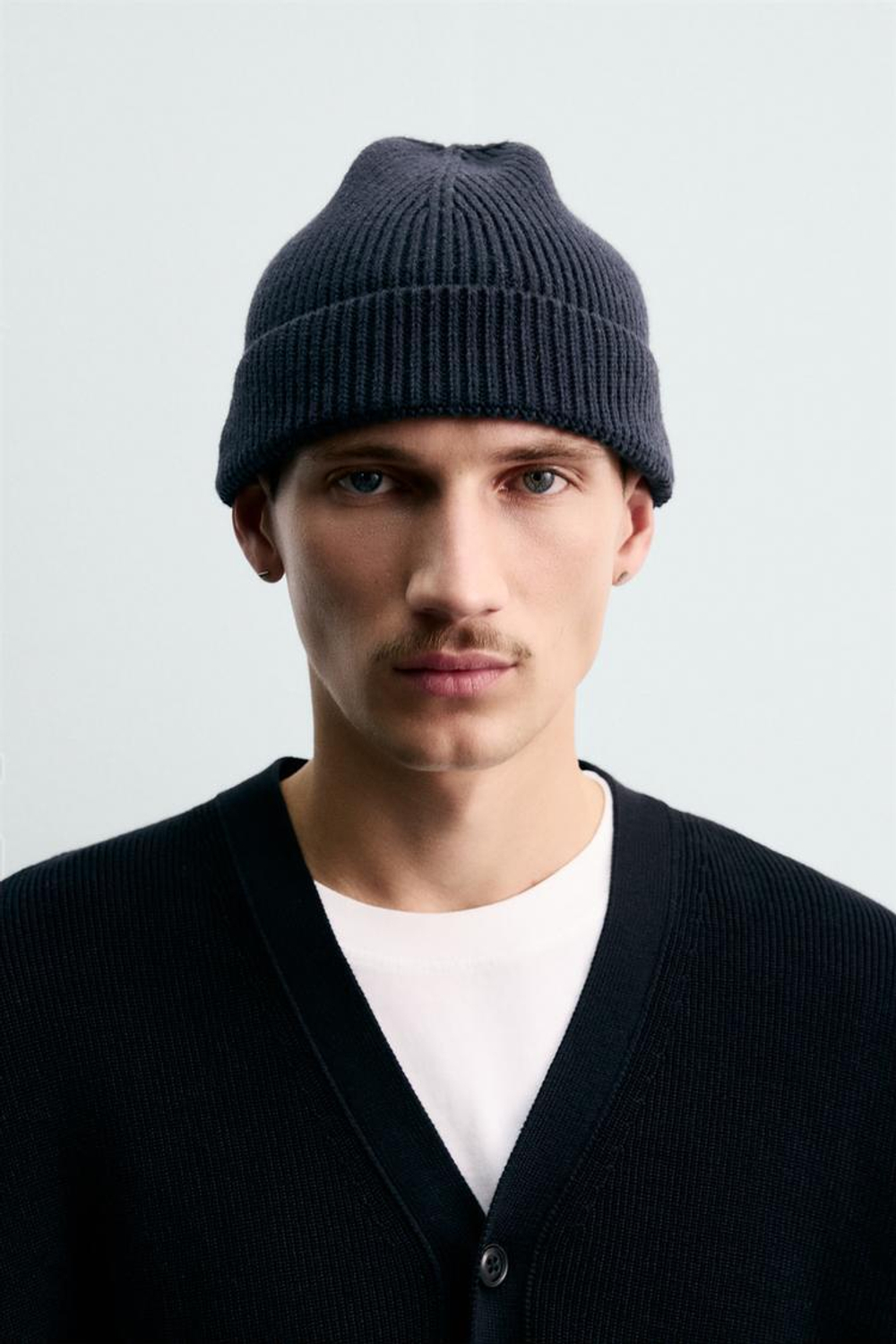 ZARA ТРИКОТАЖНАЯ ШАПКА ИЗ ХЛОПКА И КАШЕМИРА, МОРСКОЙ СИНИЙ