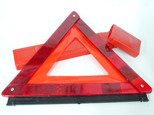 Знак аварийный /пластмасс/ в футляре (средний) (Сим-пласт)